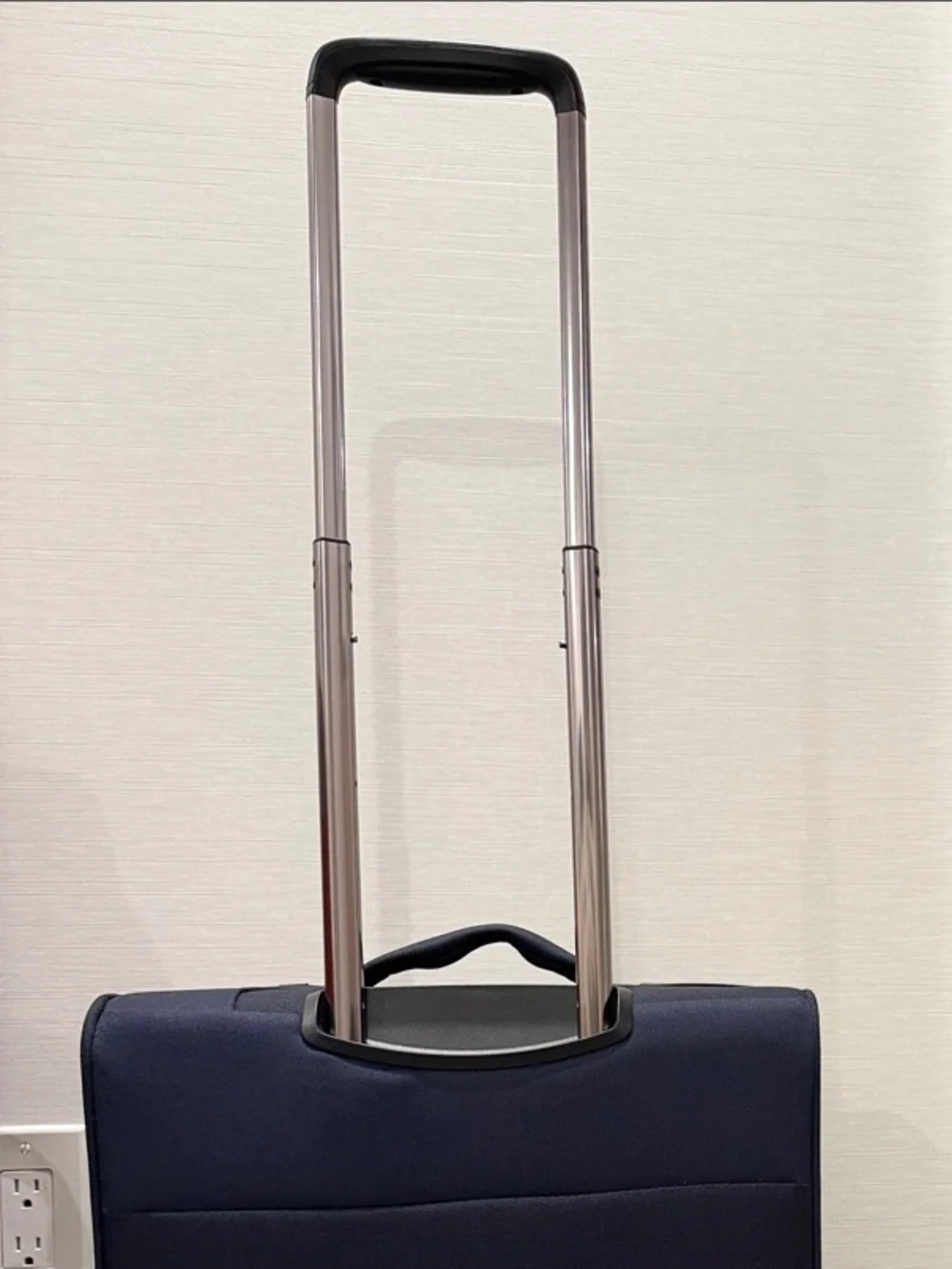 Roncato TSA-Approved Navy Carry-On with Built-In Lock and Expander